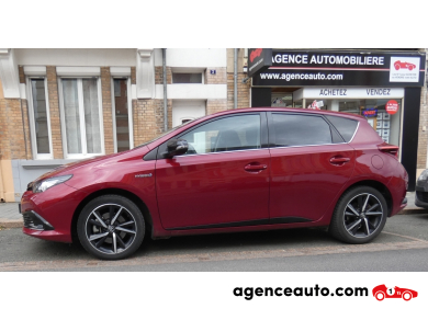 Toyota Auris — 13
